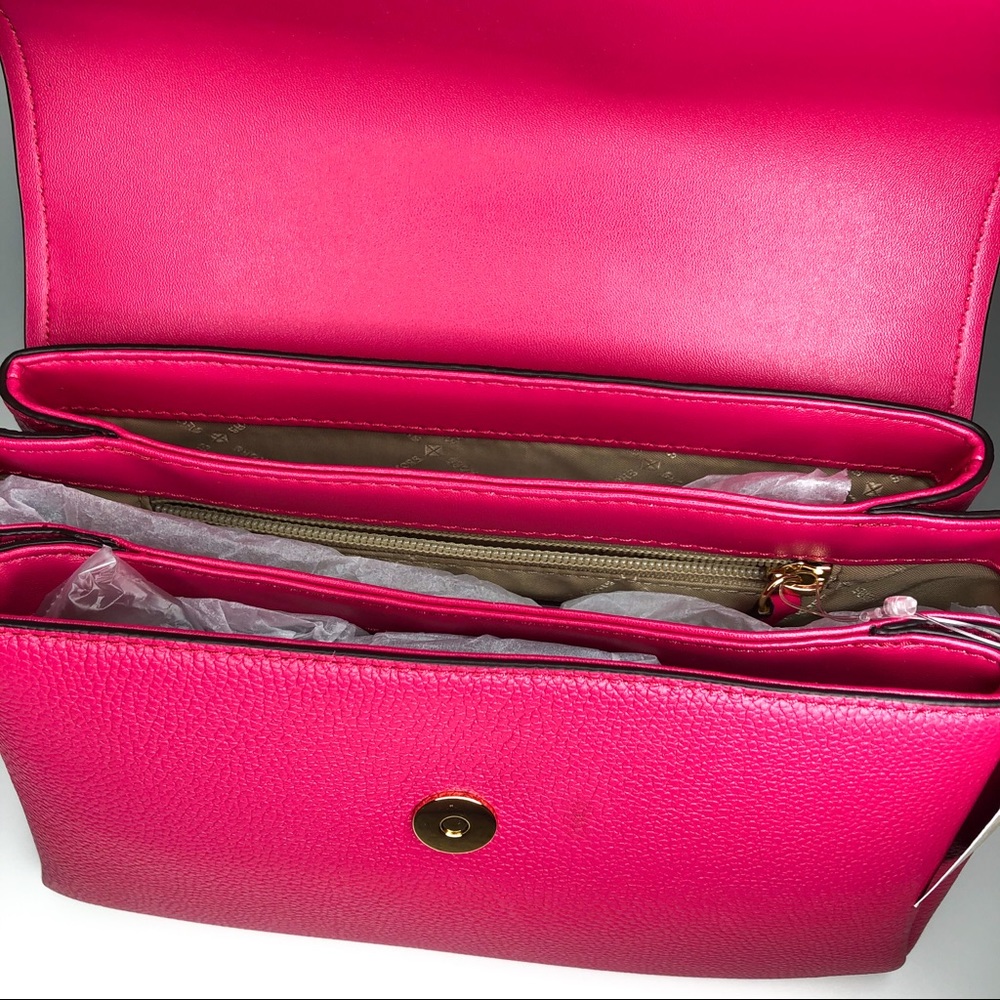 Michael Kors NWT Addison Messenger Bag Pink - Picture 14 of 16